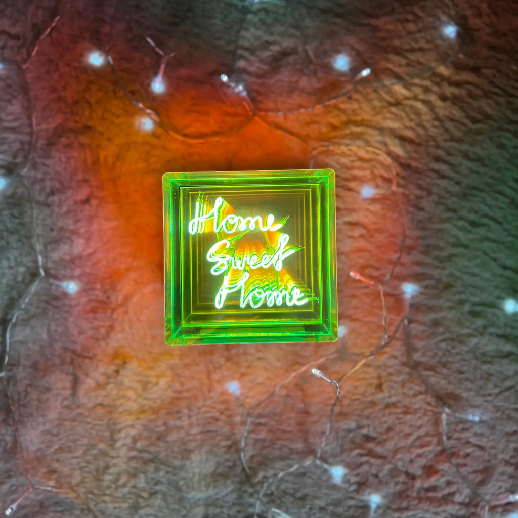 MITB - Home Sweet Home Light Cube