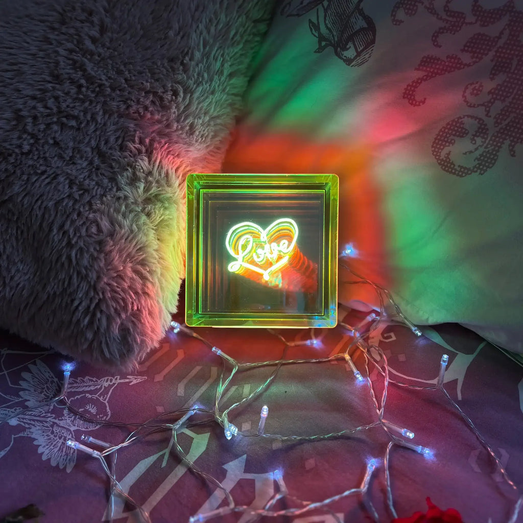 MITB - Love Light Cube