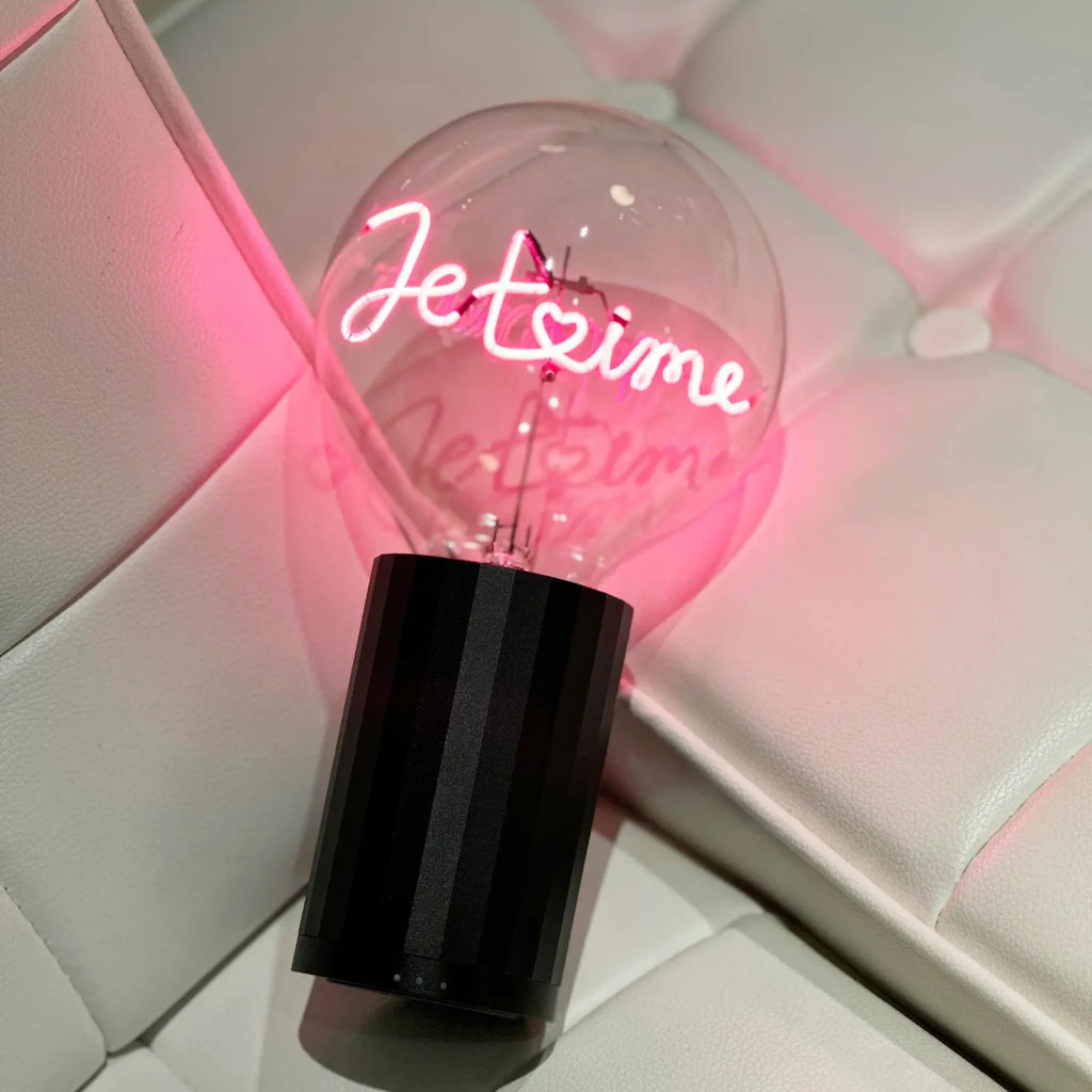 MITB - Je T’aime - Wireless Bulb