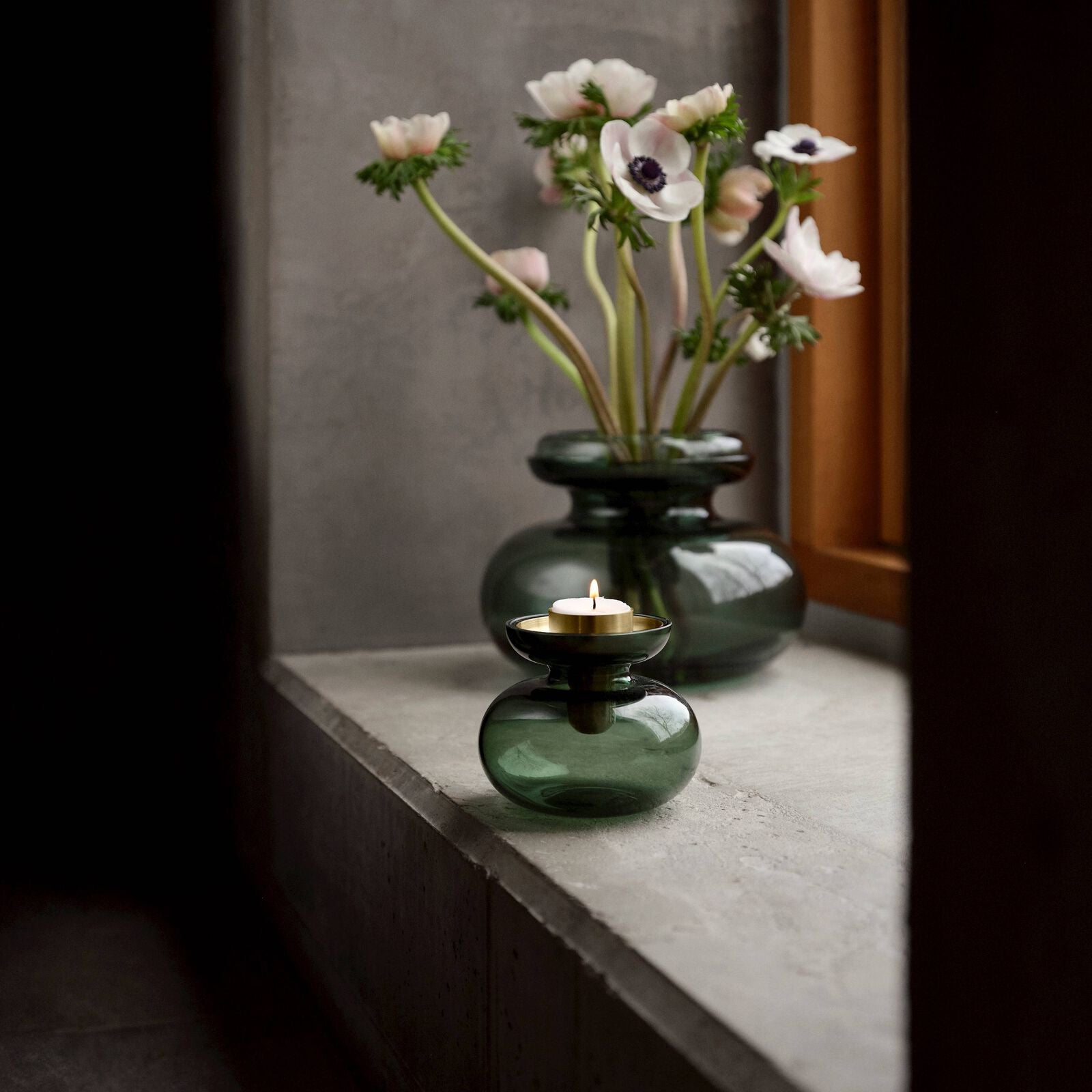 INU Vase / Candleholder 2 parts