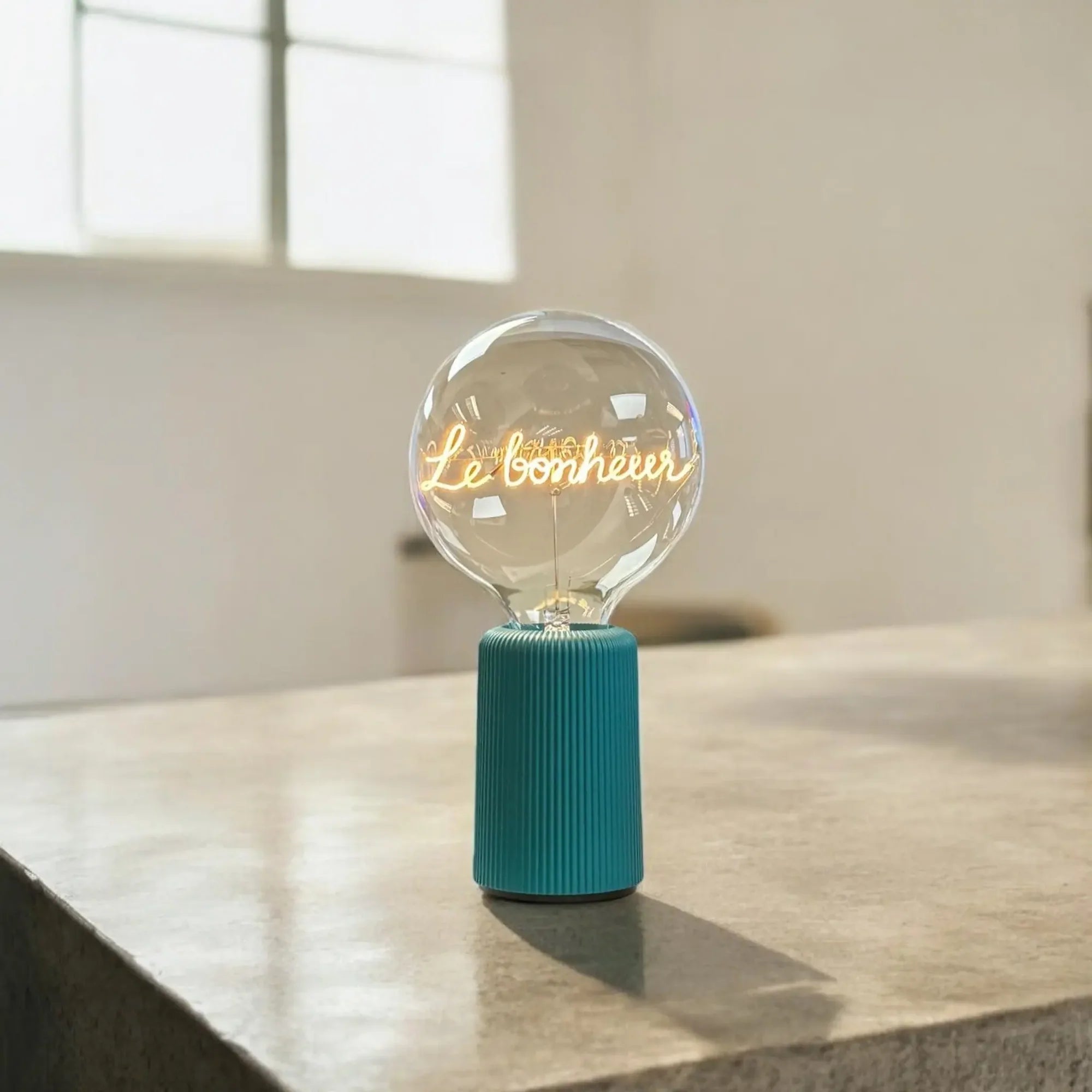 Le Bonheur - Wireless Bulb