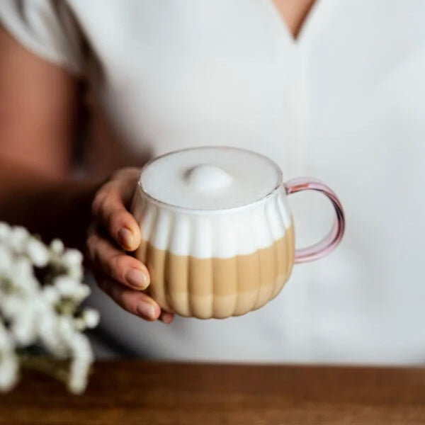 Vialli Design - Set of 2 glasses with pink glass handle 350ML - Tulip 1210