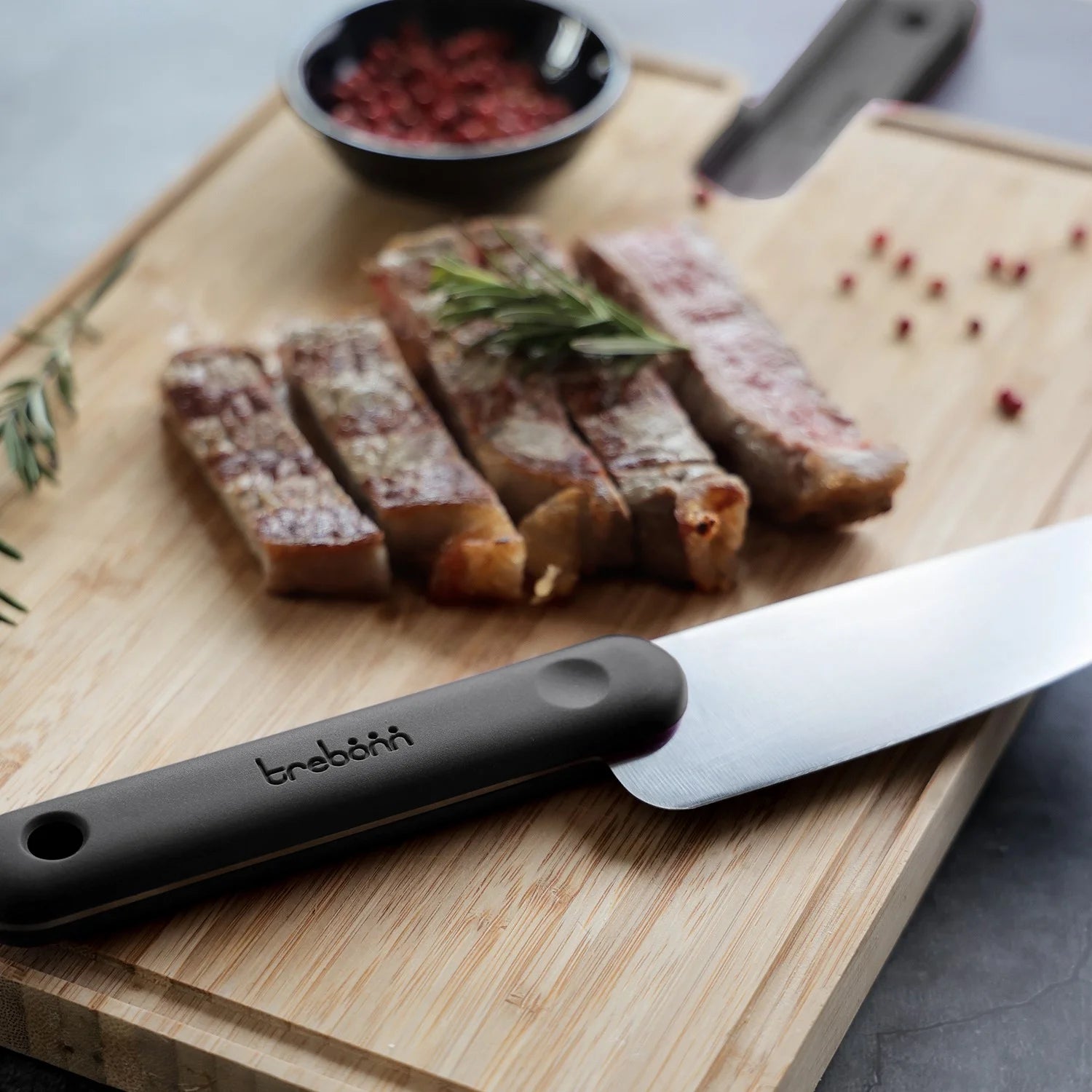 Artu Chef Black Edition – Bamboo Cutting Board with Integrated Chef’s Knife