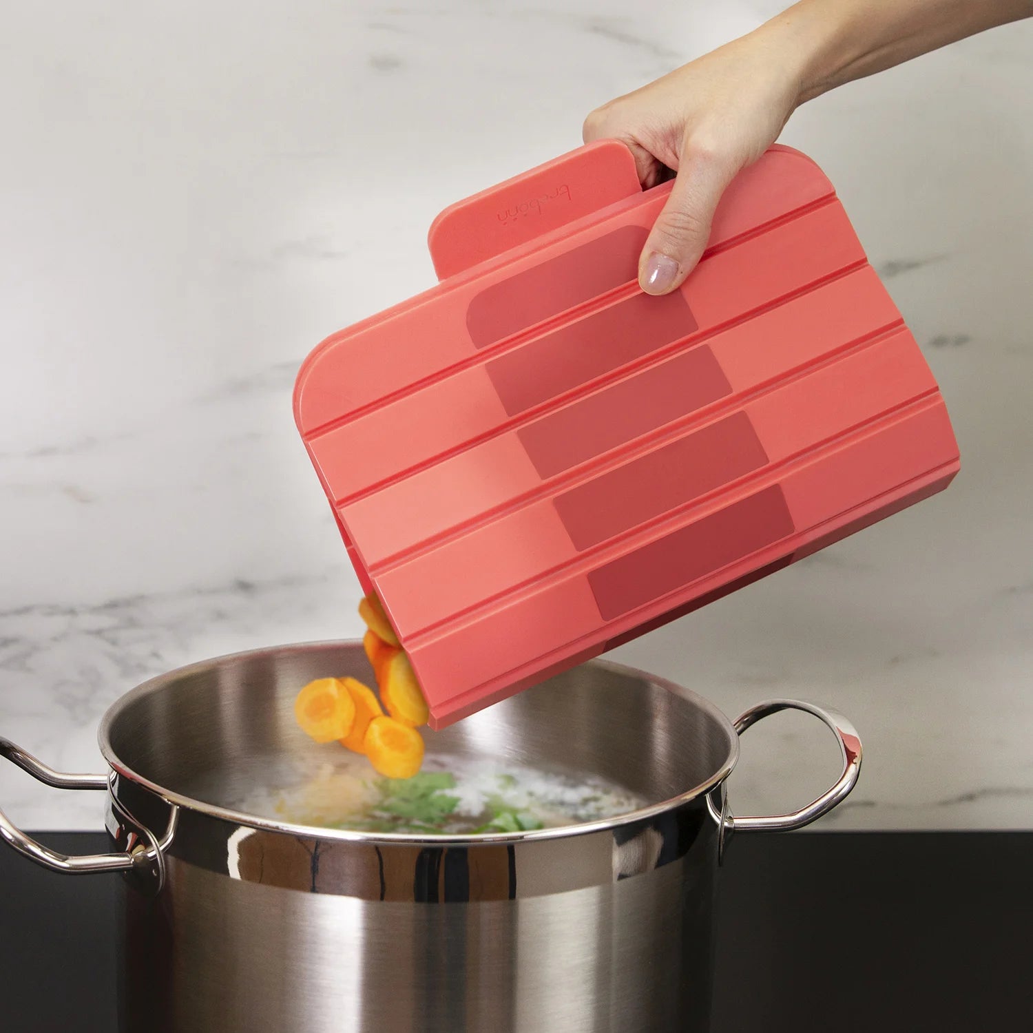 Roll – Rollable Space-Saving Plastic Cutting Board