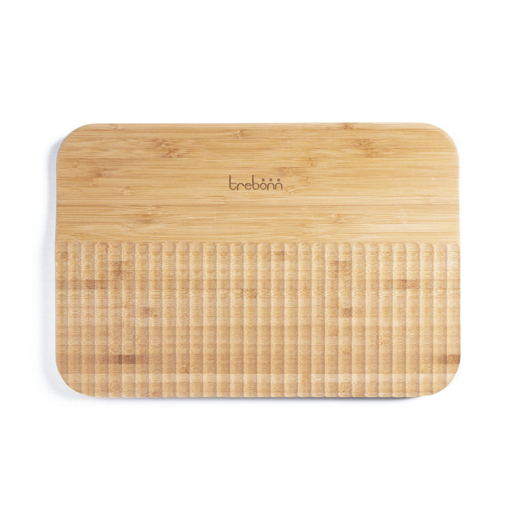 Wave – Bamboo Cutting Board with Cutting Guide Pattern and Food Collection Channel