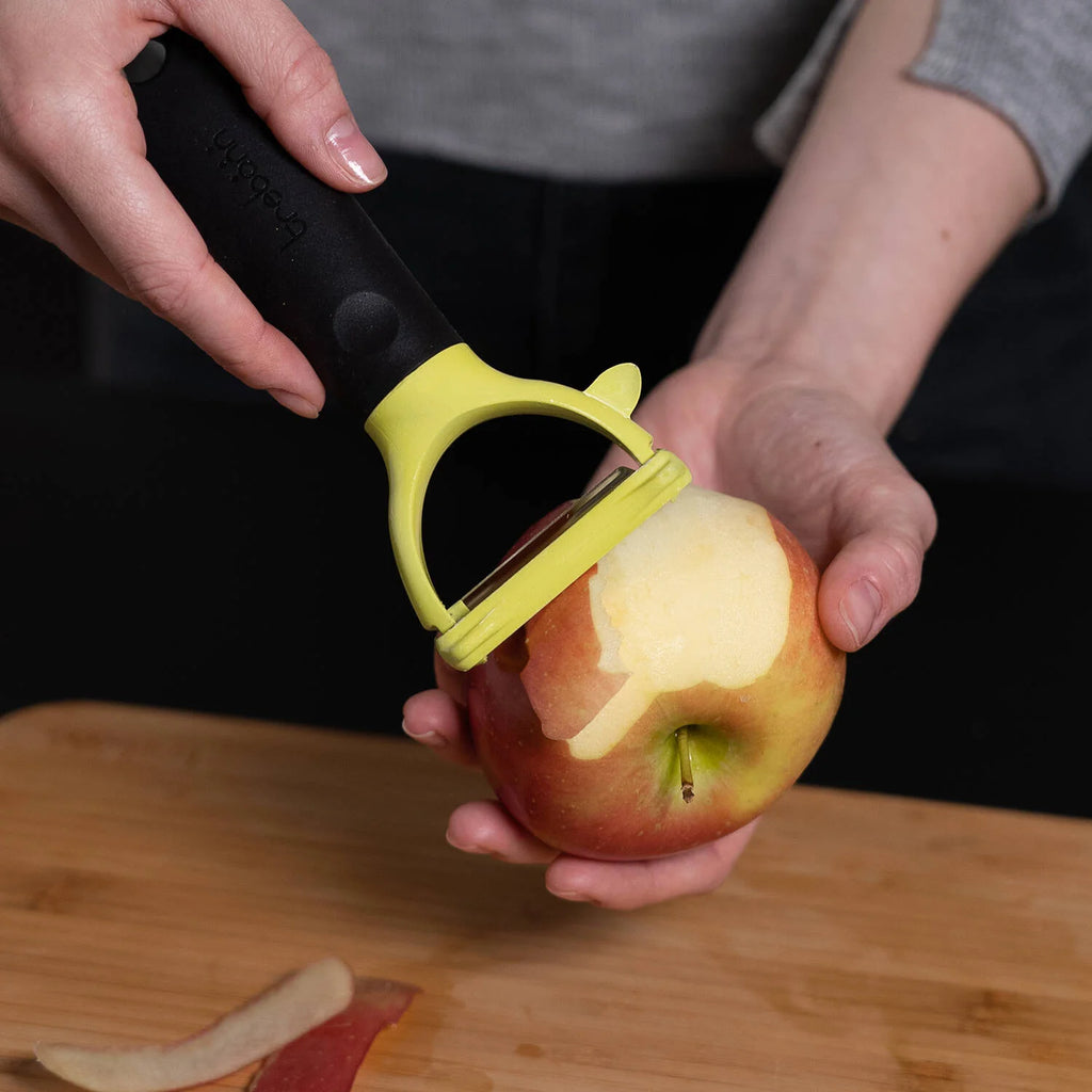 Trebonn - SBUCCIO Y – Y-Shaped Vegetable Peeler with Ergonomic Handle