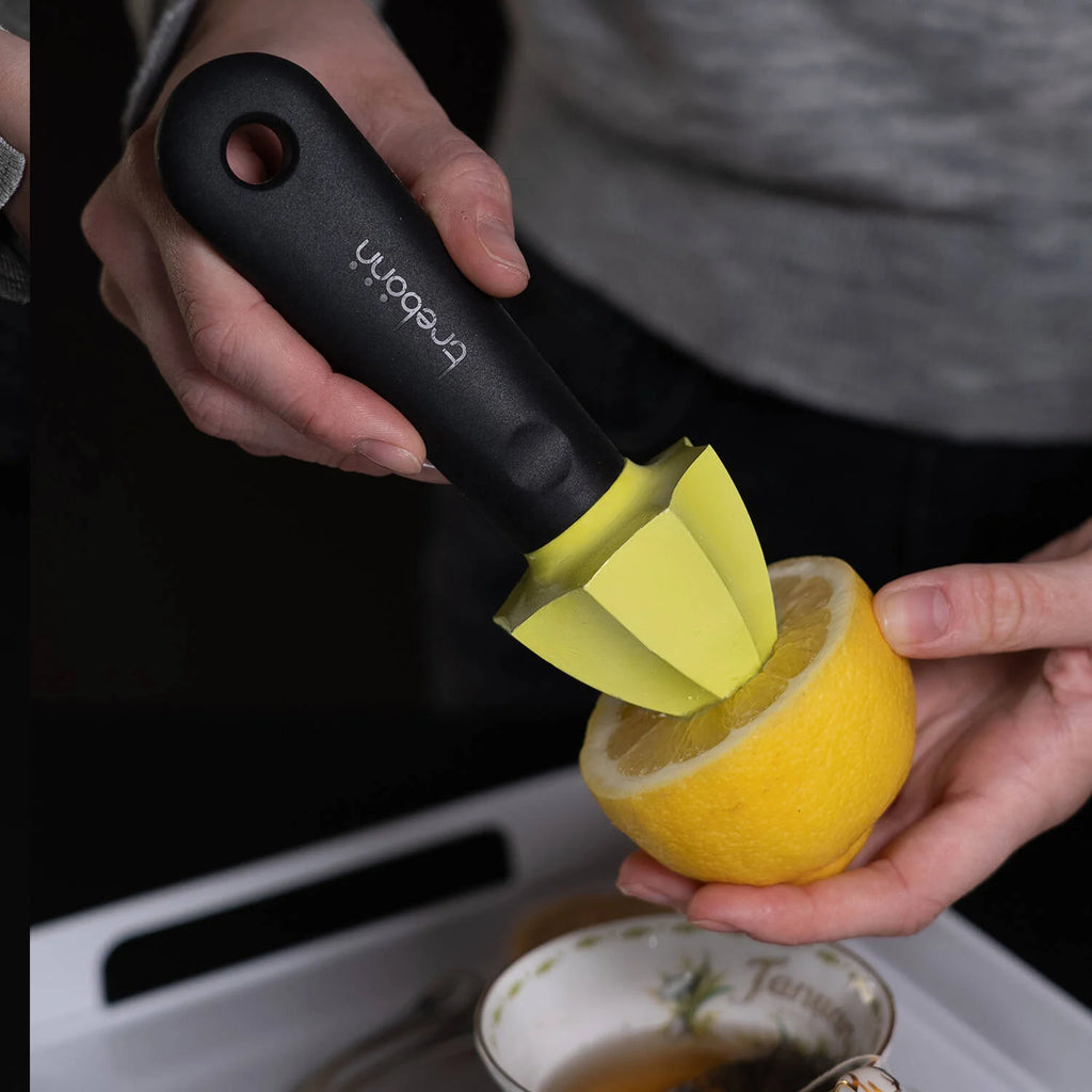 Trebonn - CITRUS – Lemon Squeezer with Ergonomic Handle