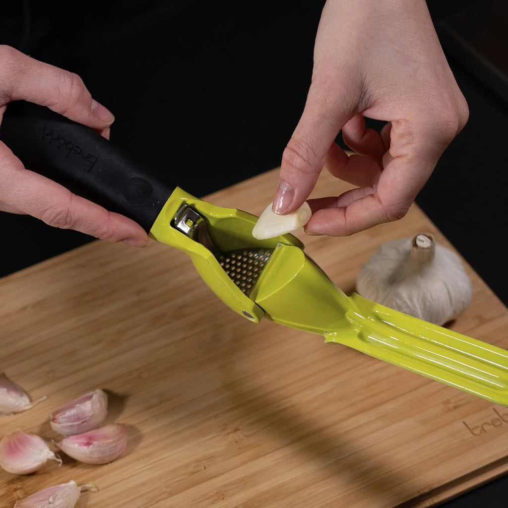 Trebonn - PESTO – Garlic Press with Ergonomic Handle