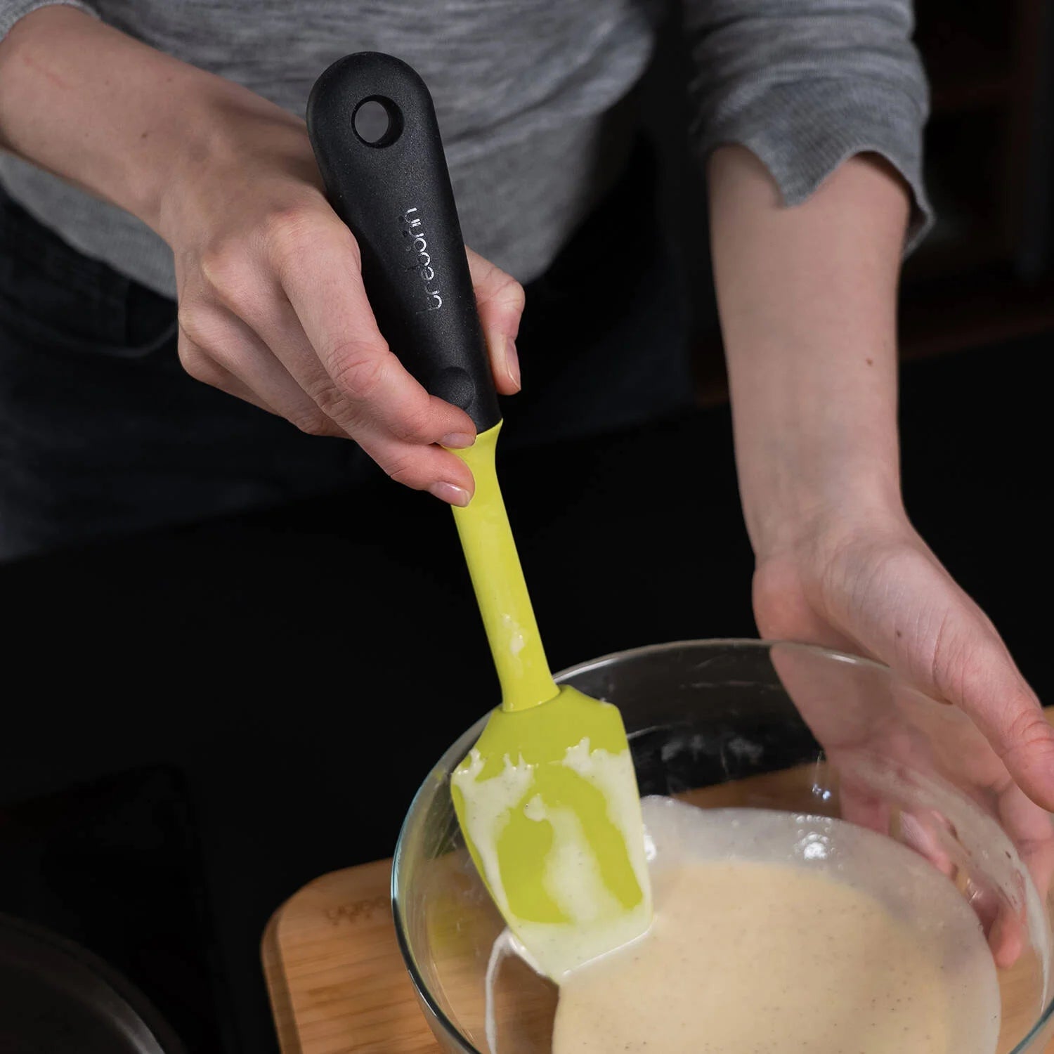 MARISA – Silicone Spatula with Ergonomic Handle