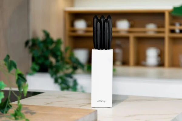 Set of knives in white block 5 pcs. Caro 27978