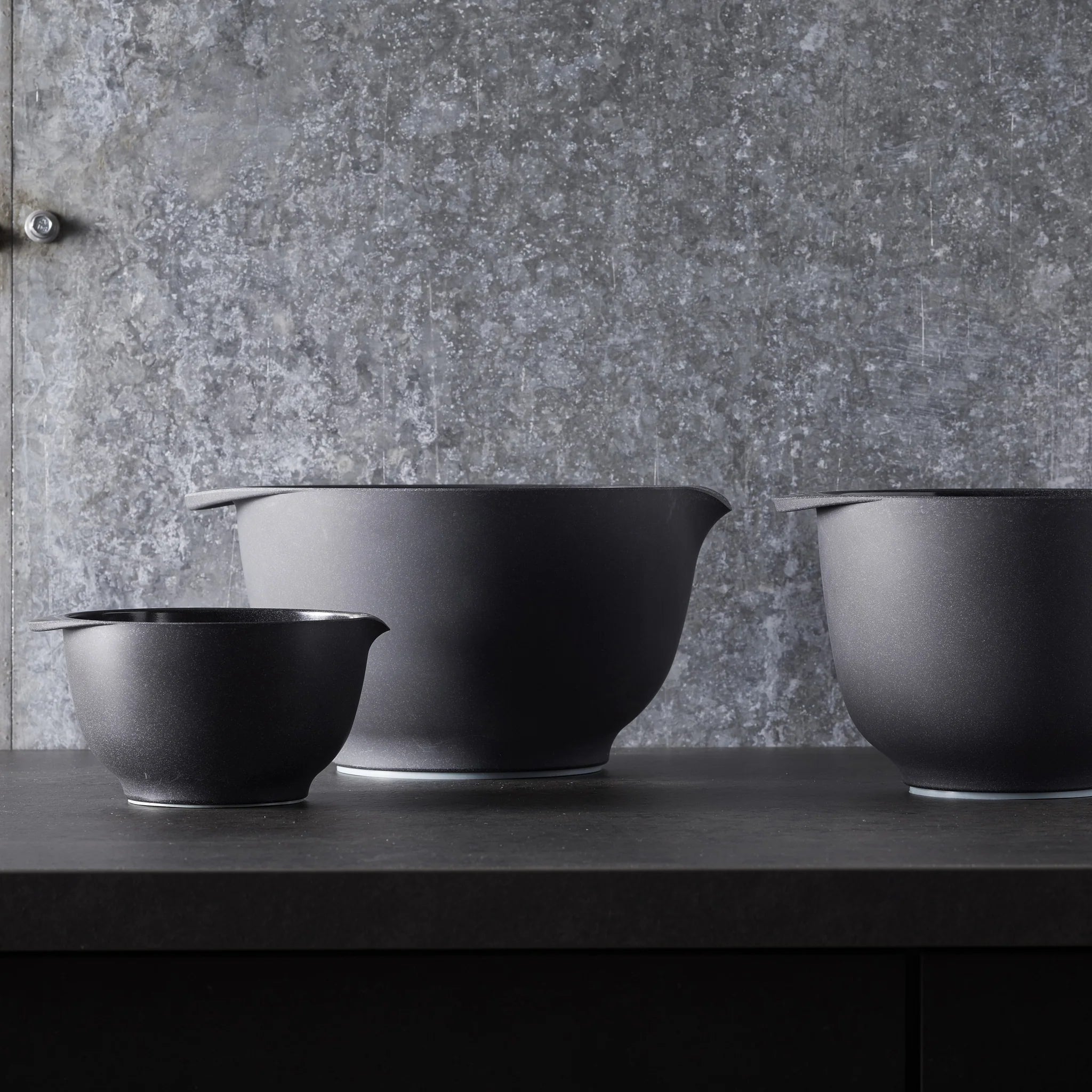 Margrethe Mixing Bowl - Pebble Colors - 1.5 Quarts > 4 Quarts