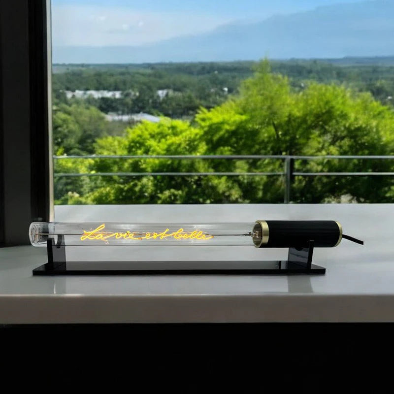 MITB - La Vie Est Belle - Light Tube