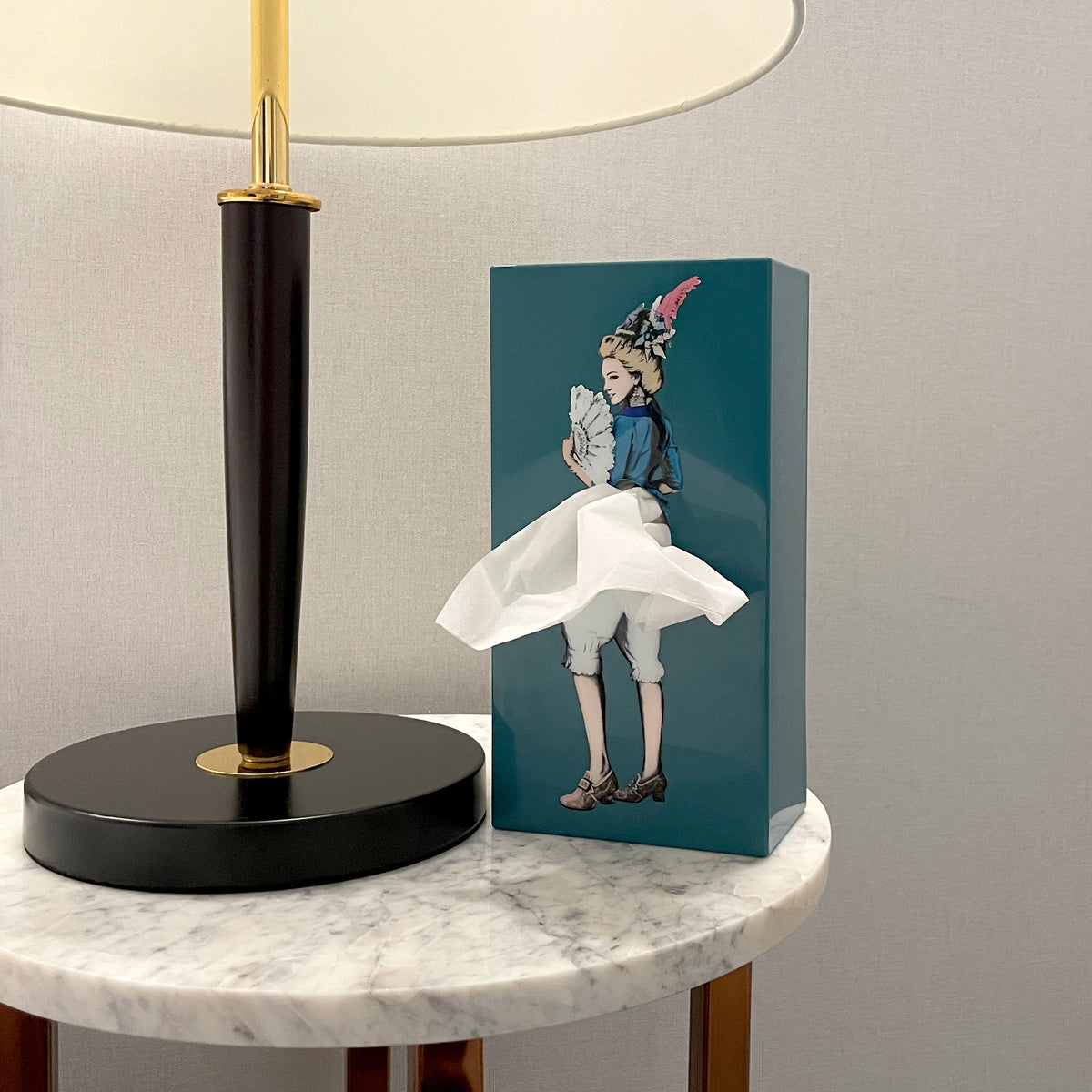 Tissue Up Girl Marie Antoinette